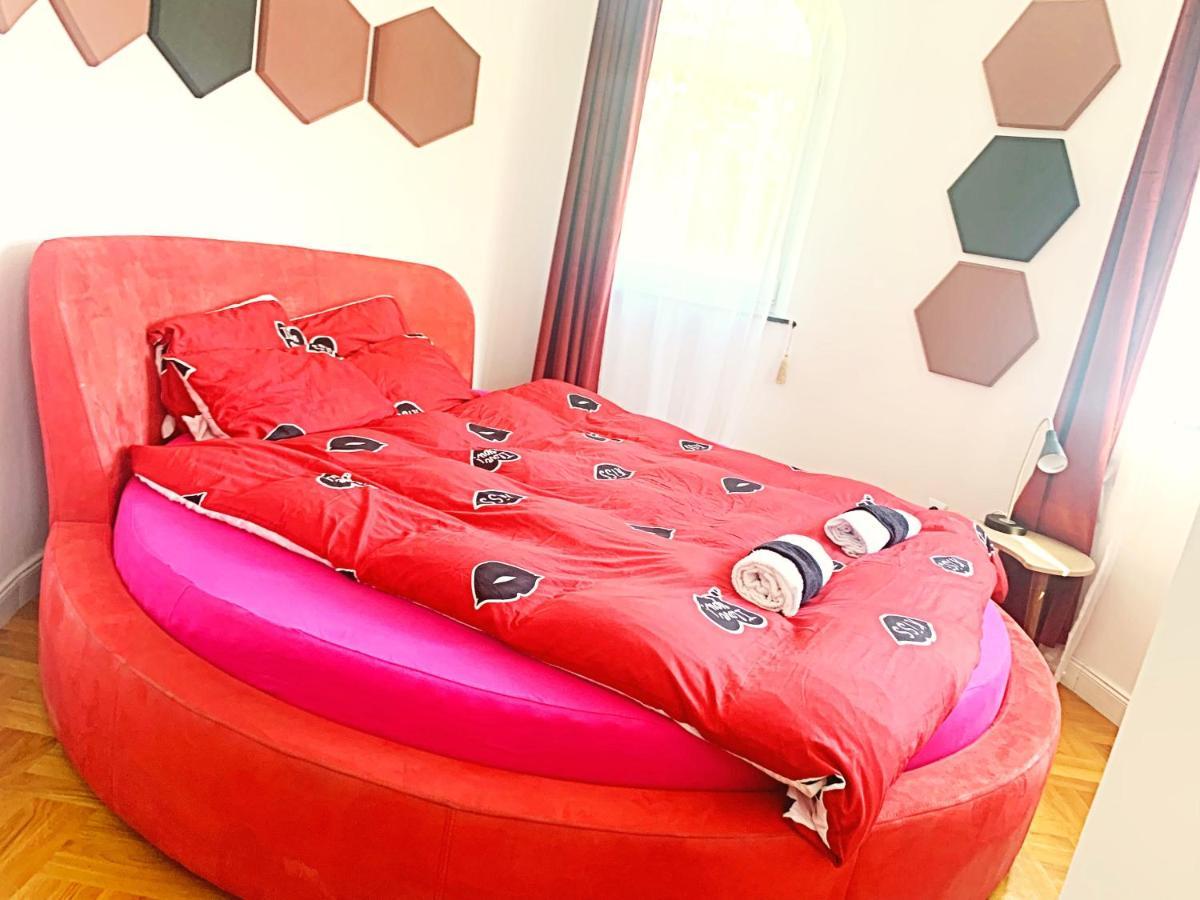 The Castle Suites & Apartment - Free Parking - (Adults Only) Краков Экстерьер фото